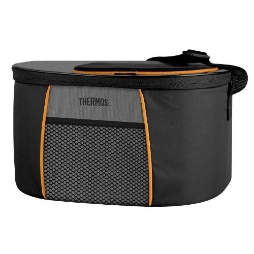 Сумка-холодильник Thermos E5 12 Can Cooler - Black/Gray Сумка-холодильник Thermos E5 12 Can Cooler - Black/GrayСумки-холодильники<br>Модель термосумки Thermos (Термос) E5 12 Can Cooler - Black/Gray оснащена удобный клапаном быстрого доступа, который позволяет пользователю в любое время проконтролировать сохранность продуктов. Дополнительная термозащита обуславливает долгий срок хранения продуктов. Изделие оснащено специальными ручками, которые регулируются по длине, что существенно облегчает транспортировку сумки.<br>Основные достоинства рассматриваемой модели сумки-термоса от Thermos:<br><br>Изолирующий слой позволяет сохранять свежесть и температуру продуктов.<br>Внешняя ткань устойчива к загрязнениям и легка в уходе, внутренняя поверхность гигиенична и непромокаема.<br>Застежка молния создает необходимые условия для изоляции.<br>Прочные ручки.<br>Устойчивое дно сумки выполнено из материала, защищающего от пачкающих поверхностей.<br>Удобная молния для быстрого доступа.<br><br>Сумки-термосы от торговой марки Thermos станут для вас отличными спутницами в путешествии или на пикнике, где они просто незаменимы благодаря своим эксплуатационным свойствам и пользовательским характеристикам. Данные аксессуары помимо того, что имеют большое количество дополнительных отделений, карманов для всяких мелочей и косметичку, при хранении удобно складываются.<br><br>Страна: Великобритания<br>Объем, л: 8,5<br>Мощность, Вт: Нет<br>Питание, В: Нет<br>Темп. max, С: None<br>Темп. min, С: None<br>Габариты ВxШxД, мм: 300x230x178<br>Вес, кг: 1<br>Гарантия: 6 месяцев<br>Кабель питания: Нет<br>Назначение: Сумкахолодильник