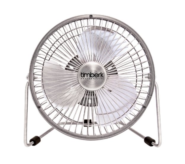 Вентилятор Timberk TEF F6 FN5 (W) Вентилятор Timberk TEF F6 FN5 (W)Лопастные<br>Основным преимуществом настольного вентилятора Timberk TEF F6 FN5 (W) является малое энергопотребление. Прибор выполнен в ультрасовременном дизайне и обладает повышенной устойчивостью благодаря широкой опоре основания. Удобное подключение через стандартный разъем USB. Лопасти вентилятора металлические и отличаются высокой скоростью вращения. Лучевая металлическая решетка надежно прячет лопасти, создавая безопасное использование.<br>Особенности и преимущества настольных вентиляторов от компании Timberk:<br><br>Ультрасовременный дизайн и яркие цветовые решения.<br>Возможность подключения в любой USB-разъем компьютера, ноутбука или планшета.<br>Диаметр крыльчатки: 6 (143мм) четыре металлические лопасти.<br>Высокая скорость воздушного потока.<br>Регулировка наклона вверх-вниз.<br>Надежная лучевая металлическая защитная решетка.<br>Специальное устойчивое основание прибора.<br>Низкое энергопотребление.<br>Возможность установки вентилятора на любой поверхности.<br>Высококачественные материалы.<br>Устойчивая конструкция.<br>Соответствие международным стандартам качества и безопасности.<br><br>Наш интернет-магазин представляет вниманию покупателей настольные вентиляторы от бренда Timberk по весьма привлекательной цене. Эти компактные и очень удобные приборы помогут вам создать прохладу и свежесть в комнате. Широкий функционал, эргономичность конструкции и простота управления понравятся даже самому взыскательному пользователю. А современный дизайн с легкостью впишется в окружающее пространство. Торговая марка Timberk это производитель климатической техники родом из Швеции. Прекрасное качество продукции, надежность поставщика именно так зарекомендовал себя бренд. Сегодня их оборудование одно из самых популярных на мировом рынке, что совершенно неудивительно.<br><br>Страна: Швеция<br>Производитель: Китай<br>S обдува, мsup2: 5<br>Диаметр лопастей, дюйм: 6<br>Мощность, Вт: 2,5<br>Воздушный удар: 2<br>Воздухообмен м3/ч: None<br>Угол наклона, : 45<br>Угол поворота, : 90<br>Режим обдува: None<br>Уровень шума, дБ: None<br>Пульт управления: None<br>Таймер: Нет<br>Ионизация: Нет<br>Увлажнение: None<br>Обогрев: None<br>Цвет: Белый<br>Габариты ВхШхГ, мм: 185x100x198<br>Вес, кг: 1<br>Гарантия: 1 год<br>Ширина мм: 100<br>Высота мм: 185<br>Глубина мм: 198