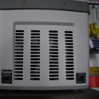 Термоэлектрический автохолодильник Waeco-Dometic TropiCool TCX-14 фото #4