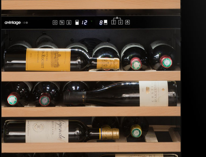Встраиваемый винный шкаф 101-200 бутылок Avintage