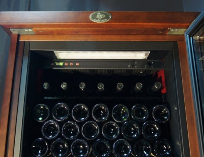 Отдельностоящий винный шкаф 101-200 бутылок IP Industrie CEXK 601 RU, цвет желтый - фото 3