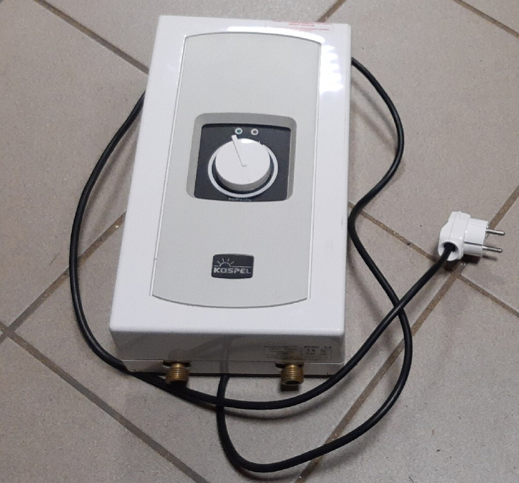 Электрический проточный водонагреватель 8 кВт Kospel