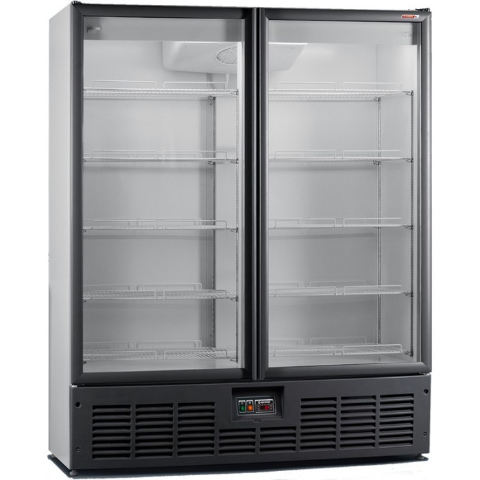 Холодильный шкаф АРИАДА наклейка большая выход в дверь