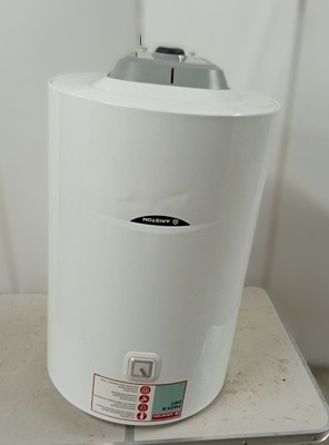 Уцененный электрический накопительный водонагреватель Ariston PRO1 R 80 V 1,5K PL DRY уцененный фото #2