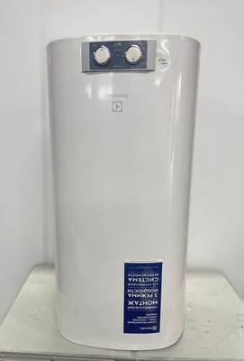 Уцененный электрический накопительный водонагреватель Electrolux EWH 100 Formax уцененный фото #3