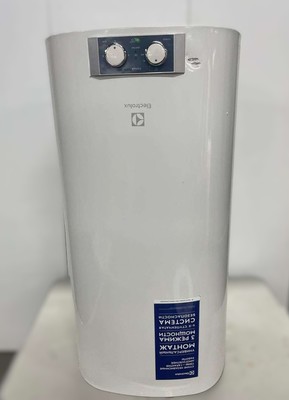 Уцененный электрический накопительный водонагреватель Electrolux EWH 100 Formax уцененный фото #2