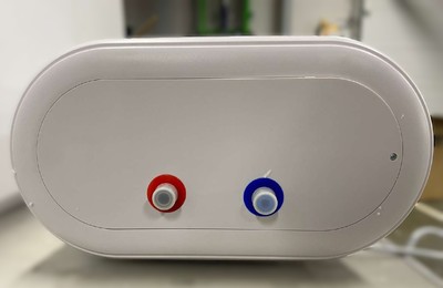 Уцененный электрический накопительный водонагреватель Garanterm Flat 50 V уцененый фото #4