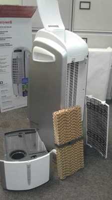 Очиститель-увлажнитель воздуха Honeywell ES 800 с ионизацией фото #9