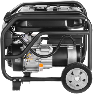 Бензиновый генератор Hyundai HHY 3050F фото #3
