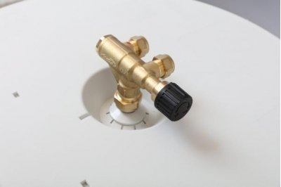 Электрический накопительный водонагреватель OSO SX 200 фото #6