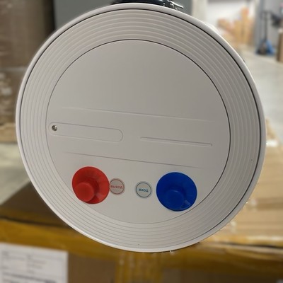 Уцененный электрический накопительный водонагреватель Royal Clima RWH-TR30-SS уцененный фото #6