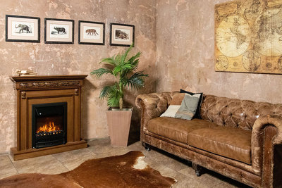 Электрокамин с классическим очагом 2D Royal Flame Valletta Орех с очагом Majestic FX Brass фото #14