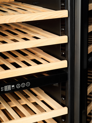 Отдельностоящий винный шкаф 101-200 бутылок Vinosafe VSN110AD фото #6